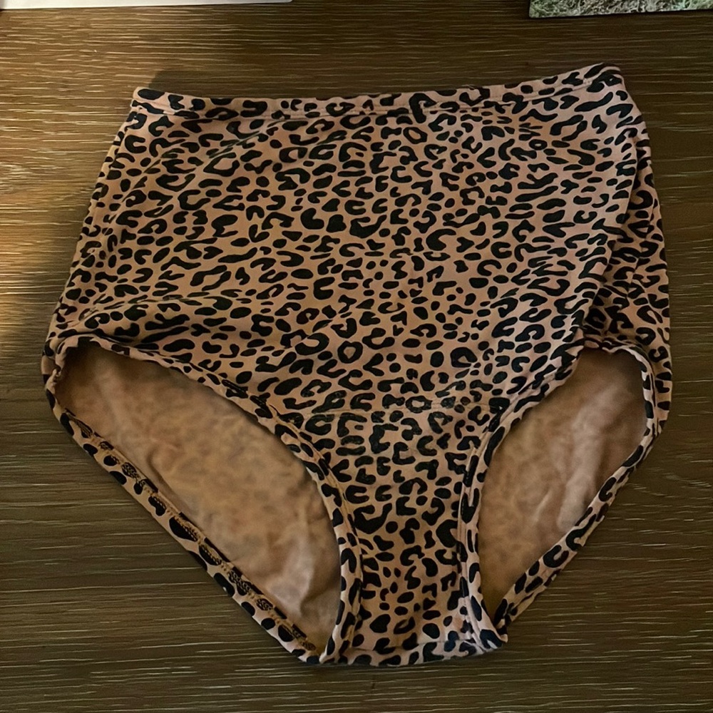 ARQ cheetah high rise underwear